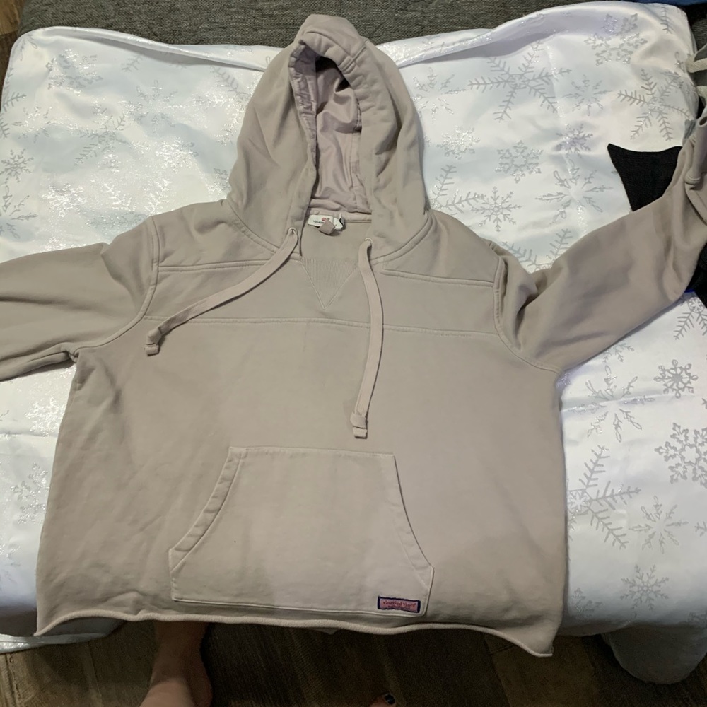 Vineyard vines hooded sweatshirt